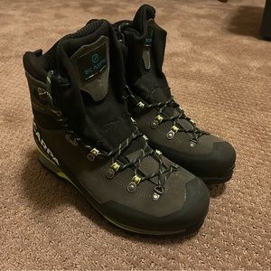 Scarpa Manta Tech GTX
